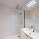 Luxury With Free Parking