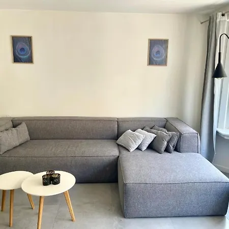 Apartment Luxury With Free Parking